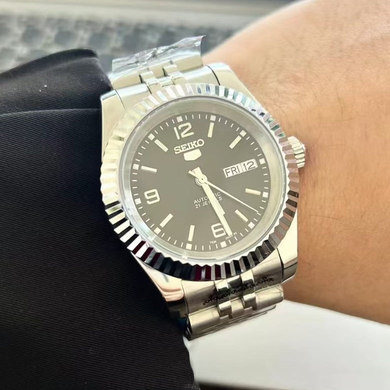 Seiko Mod Datejust Homage Black x Silver Fluted Bezel