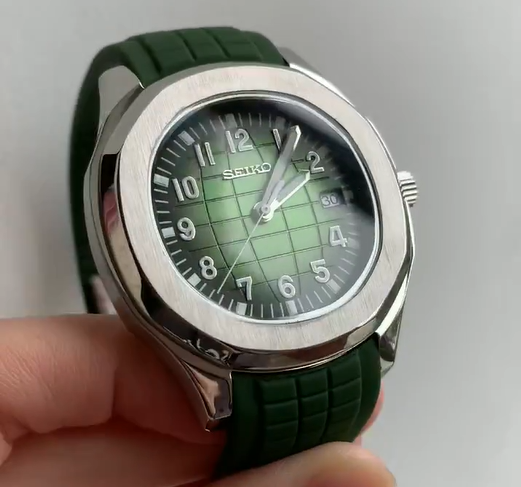 Seiko Mod Watch, Aquanaut, Silver x Green, Seiko PP, Seiko Diver, Japanese NH35 Movement Watch, Gift for Him